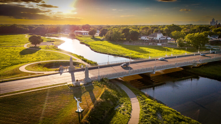 Clay County Iowa TravelMag_EricJohannsen